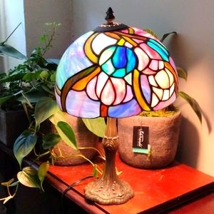 Tiffany lamp